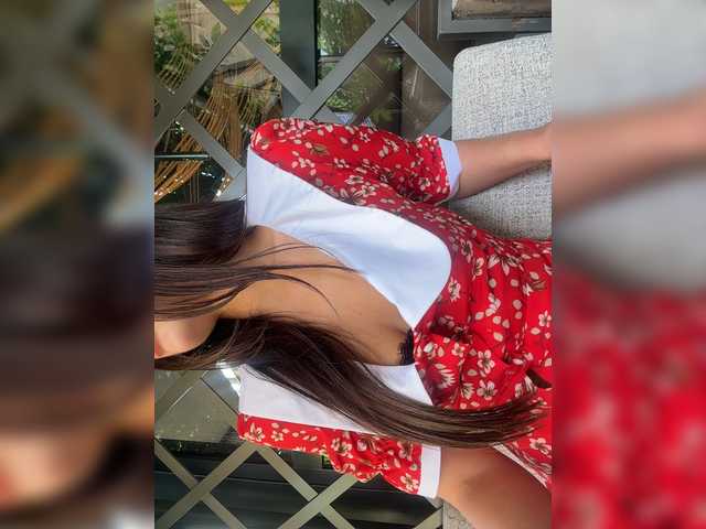 sweetkira25 live cam on BongaCams