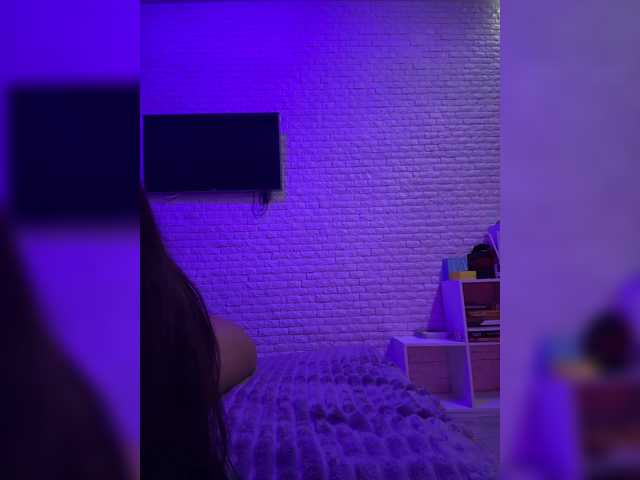 sweetkira25 live cam on BongaCams