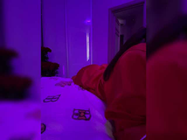 sweetkira25 live cam on BongaCams