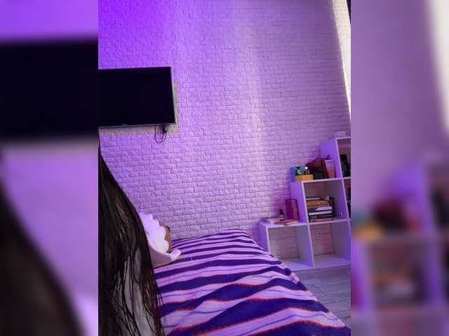 sweetkira25 live cam on BongaCams