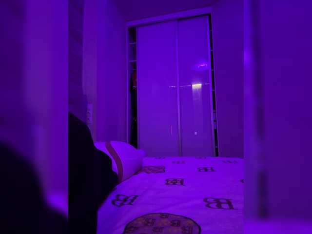 sweetkira25 live cam on BongaCams