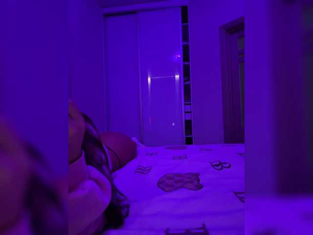 sweetkira25 live cam on BongaCams