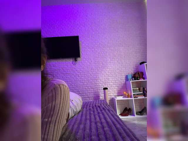 sweetkira25 live cam on BongaCams