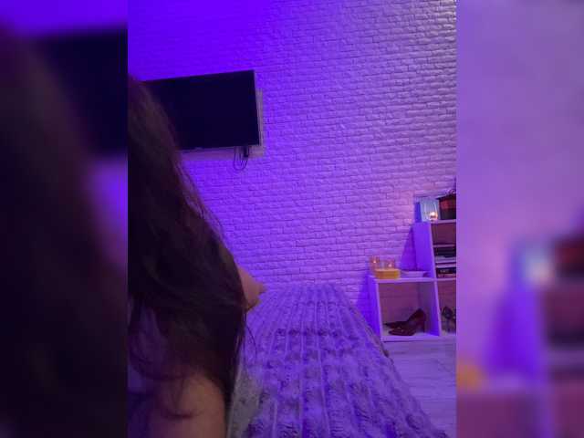 sweetkira25 live cam on BongaCams