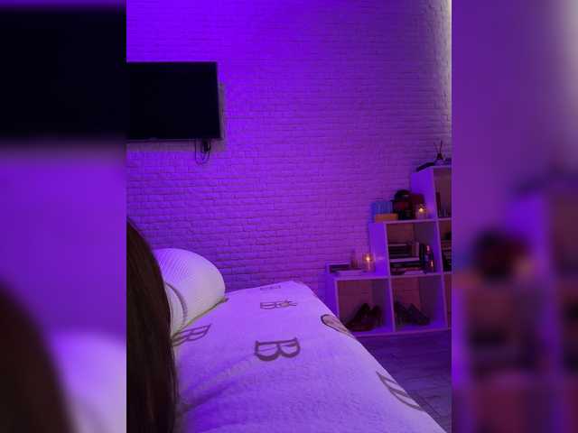 sweetkira25 live webcam show