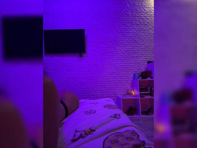 sweetkira25 live webcam show