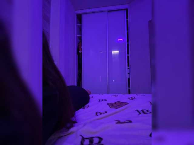 sweetkira25 live cam on BongaCams