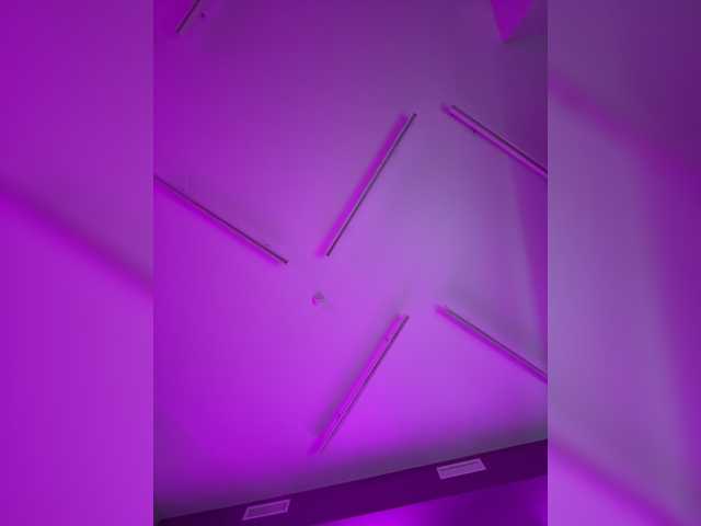 sweetkira25 live cam on BongaCams