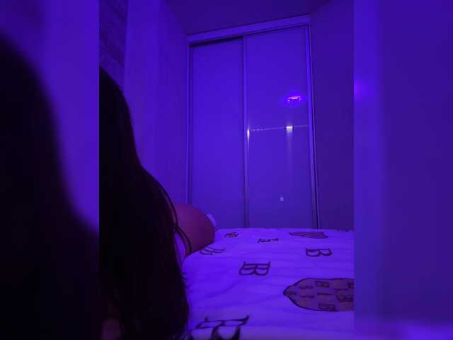 sweetkira25 live cam on BongaCams