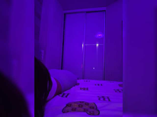 sweetkira25 live cam on BongaCams
