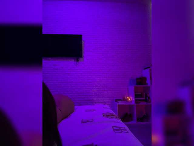 sweetkira25 live sex show