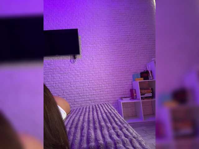 sweetkira25 live cam on BongaCams