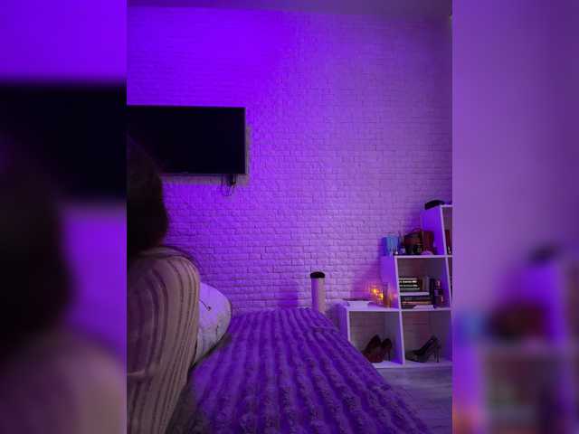 sweetkira25 live cam on BongaCams