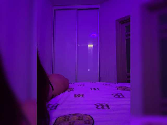 sweetkira25 live cam on BongaCams