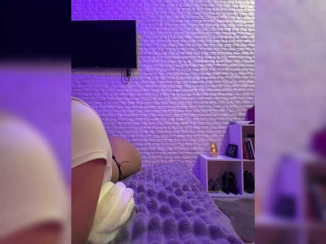 sweetkira25's BongaCams show and profile