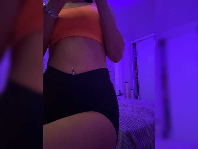 sweetkira25 live sex show