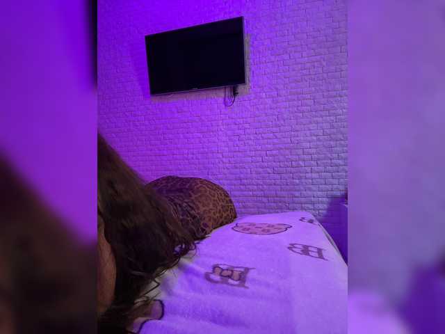 sweetkira25 live sex