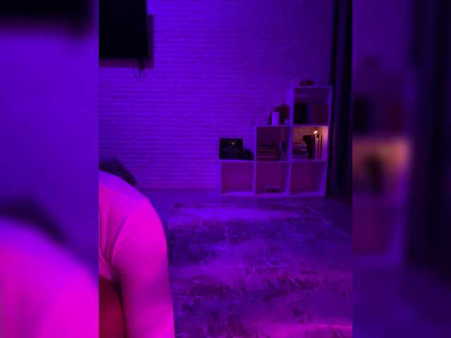 sweetkira25 live cam on BongaCams
