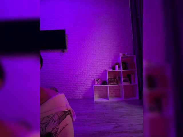 sweetkira25 live cam on BongaCams