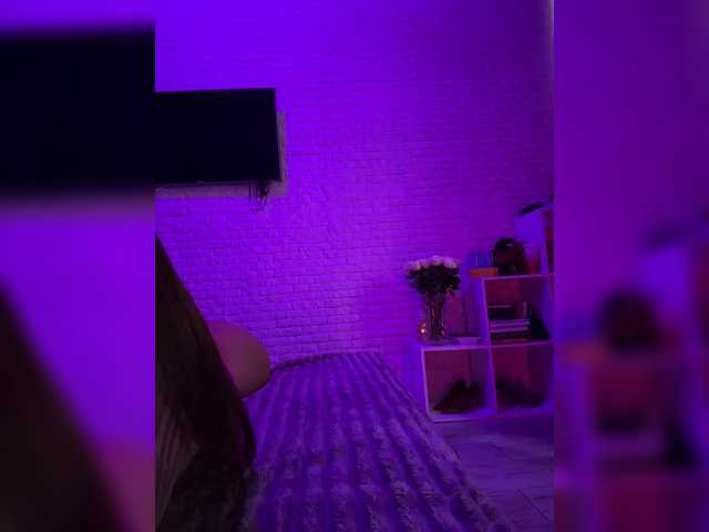 sweetkira25 live cam on BongaCams