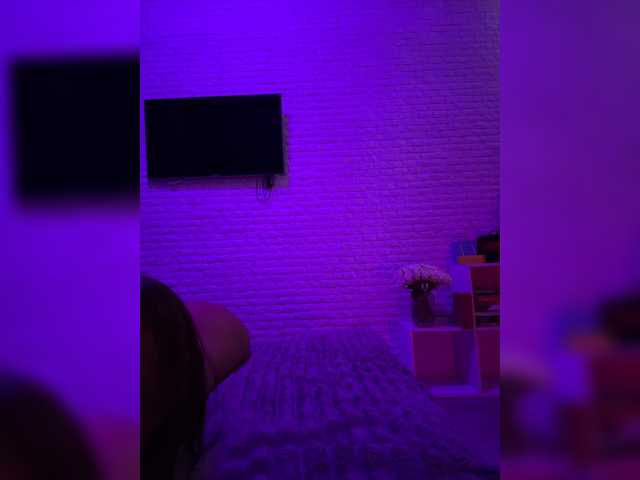 sweetkira25 live cam on BongaCams