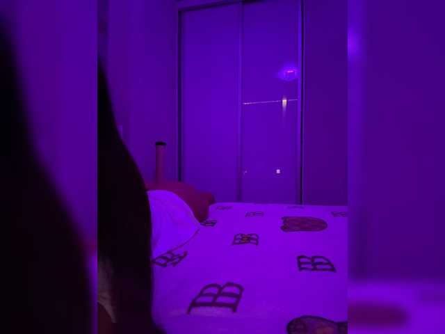 sweetkira25 live cam on BongaCams