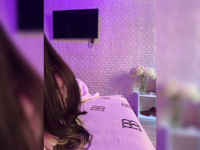 sweetkira25 live cam