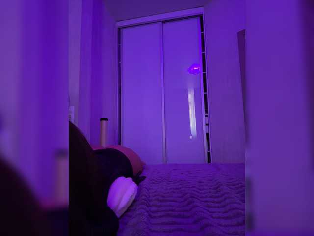 sweetkira25 live cam on BongaCams
