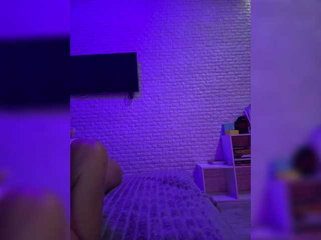 sweetkira25 live cam on BongaCams