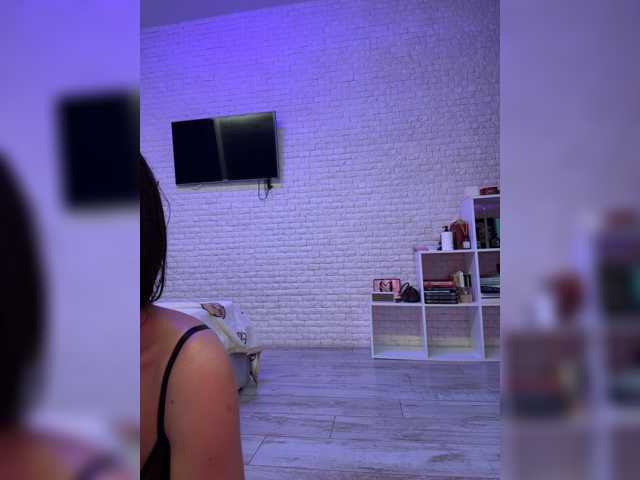 sweetkira25 live cam on BongaCams