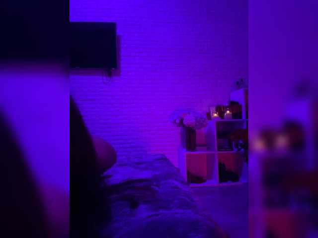 sweetkira25 live sex