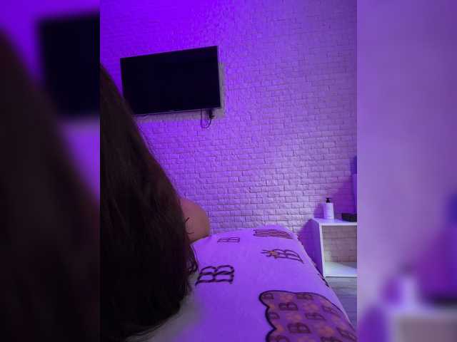 sweetkira25 live cam on BongaCams