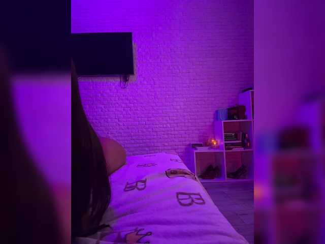 sweetkira25 live cam on BongaCams