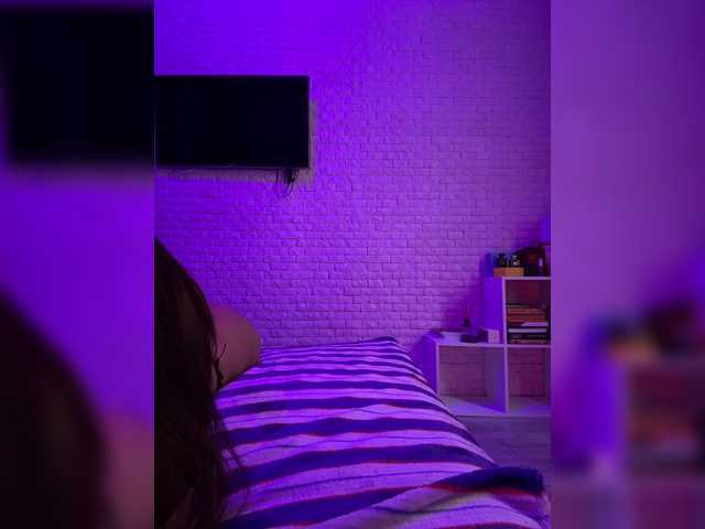 sweetkira25 live cam on BongaCams