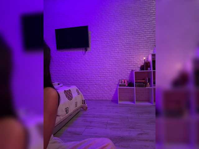 sweetkira25 live cam on BongaCams