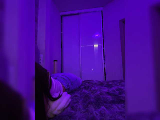 sweetkira25 live cam on BongaCams