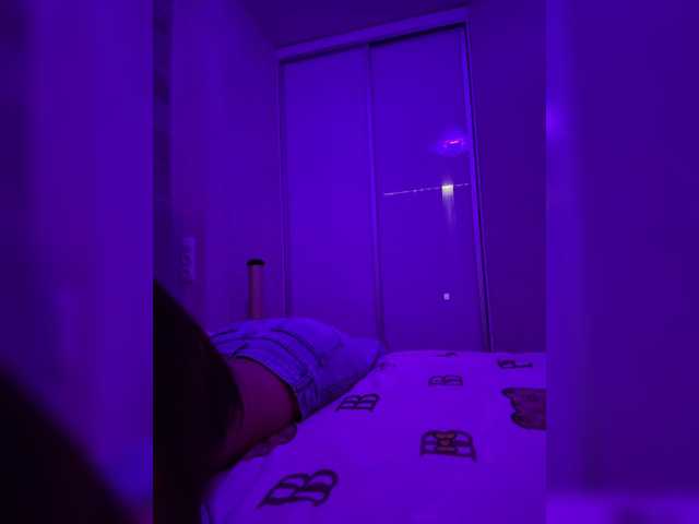 sweetkira25 live cam on BongaCams
