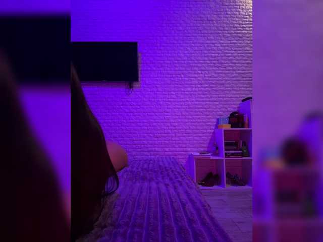sweetkira25 live cam on BongaCams
