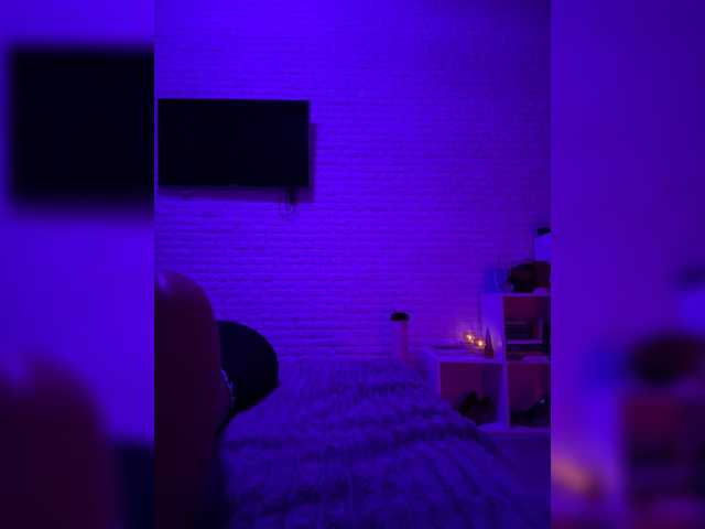 sweetkira25 live cam on BongaCams