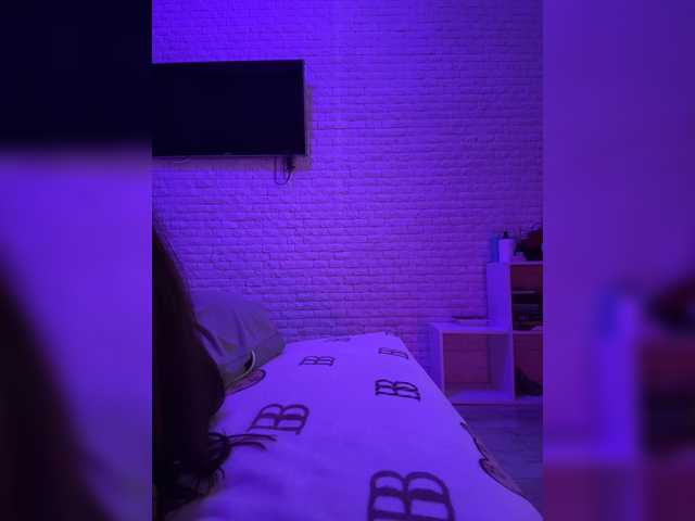 sweetkira25 live cam on BongaCams