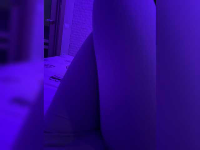 sweetkira25 live cam on BongaCams