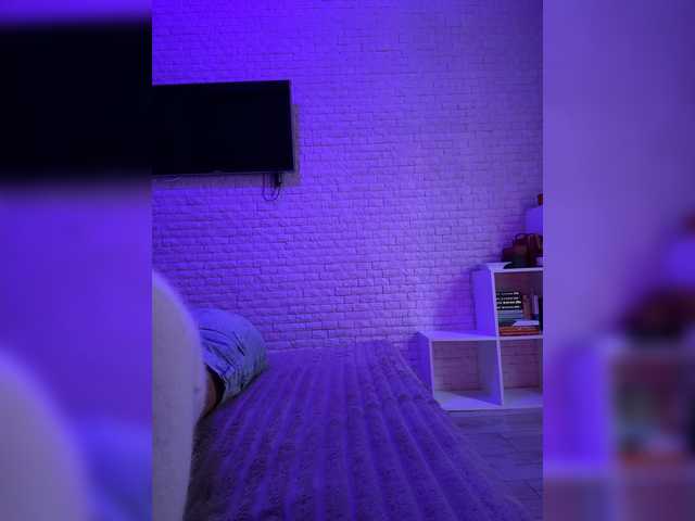 sweetkira25 live cam on BongaCams