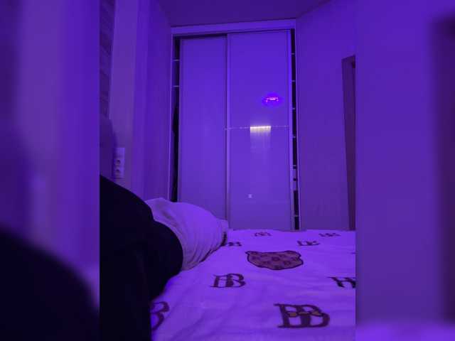 Sweetkira25, 28 y/o - Live Cam on BongaCams