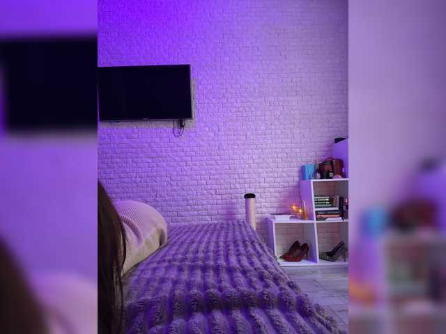 sweetkira25 live cam on BongaCams