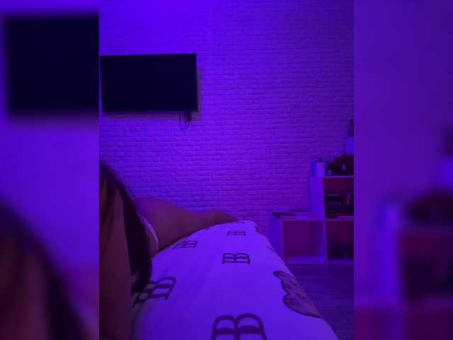 sweetkira25 live sex show