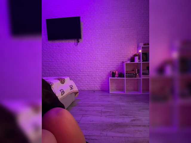 sweetkira25 live cam on BongaCams