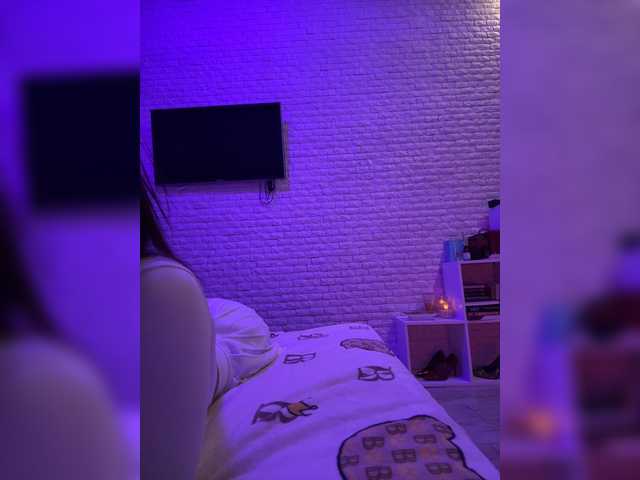sweetkira25 live webcam show