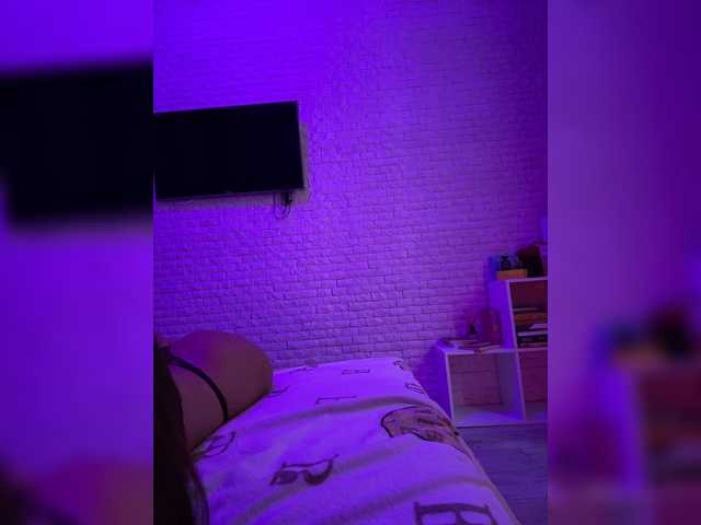 sweetkira25 live cam on BongaCams