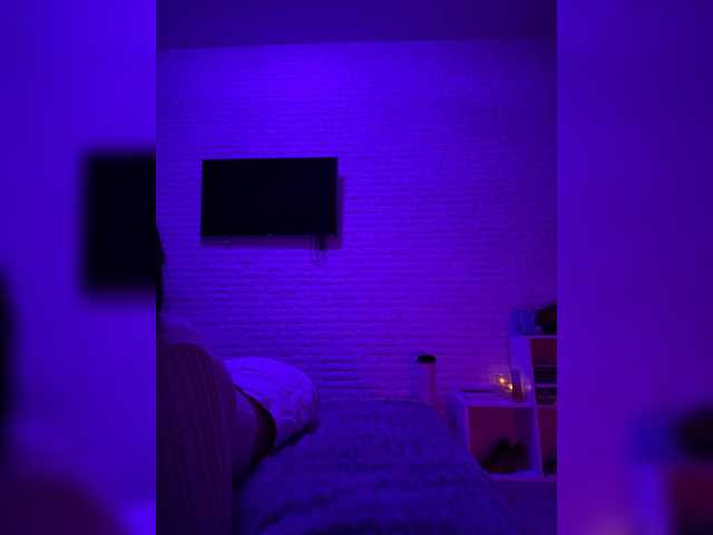 sweetkira25 live sex
