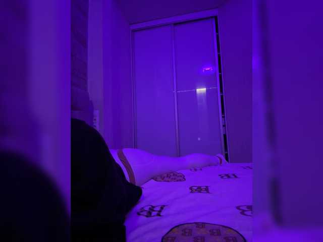 sweetkira25 live cam on BongaCams